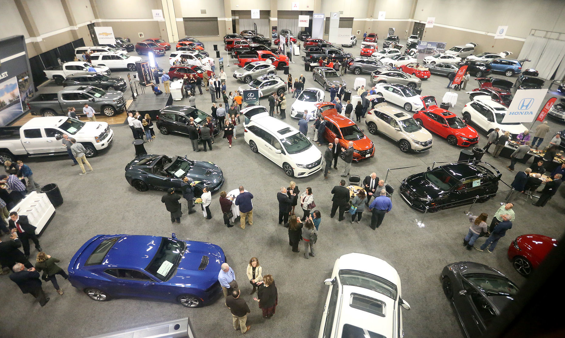 020819-qct-qca-autoshowopening-001